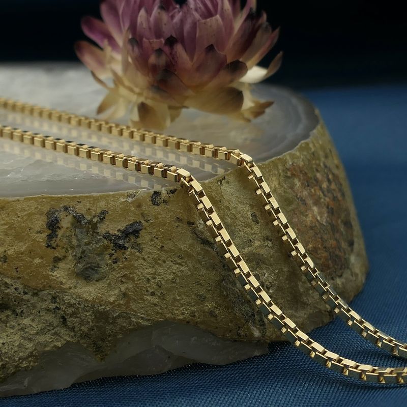 Image 2 of Golden Venetian link chain