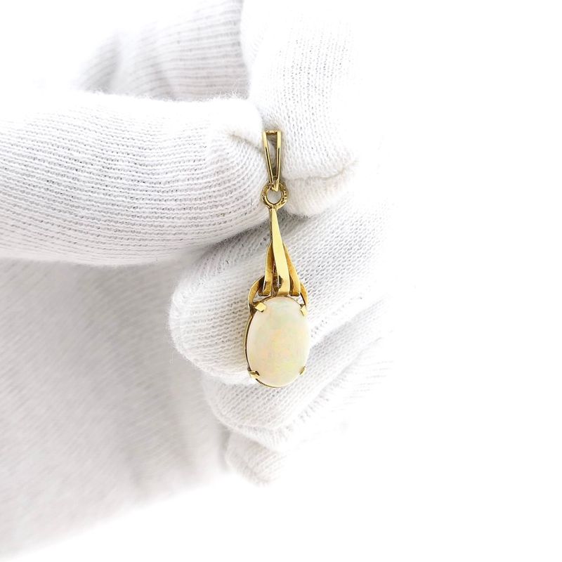 Image 11 of 14 Karat Gold Pendant with Opal