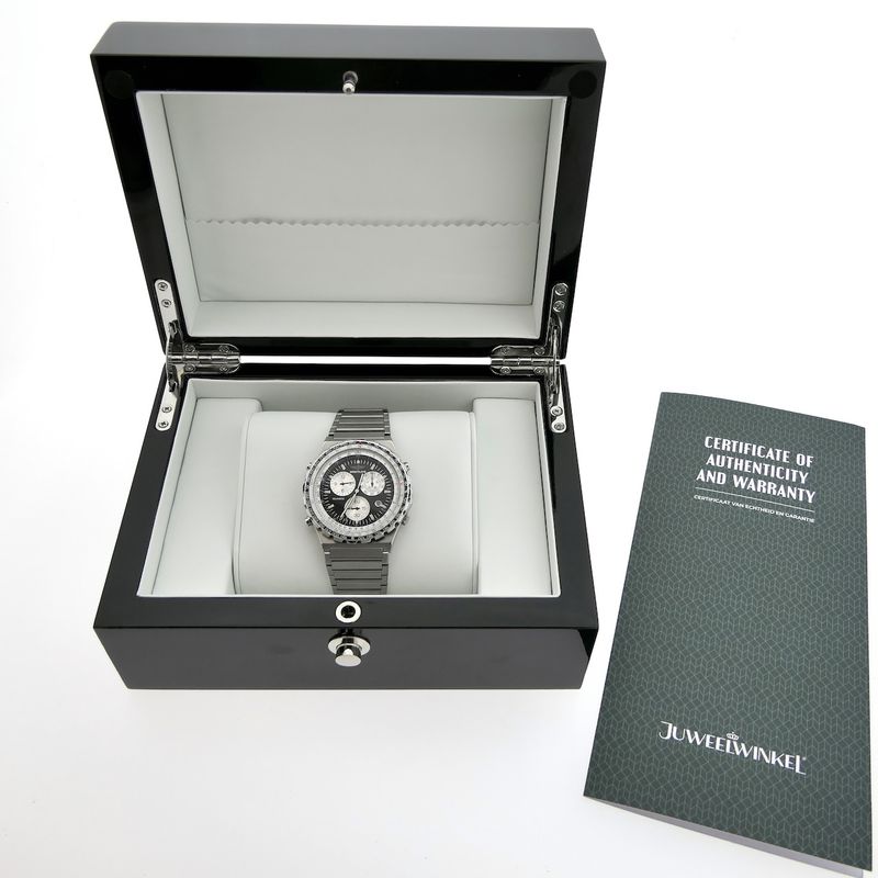 Image 4 of Breitling Jupiter Pilot 80975; Chronograph men's watch