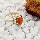 Afbeelding 2 van 8 karaat ring met bloedkoraal 
