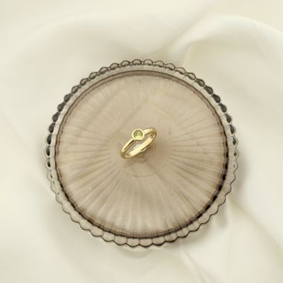 Gold ring with Peridot Image 2 of Gold ring with Peridot