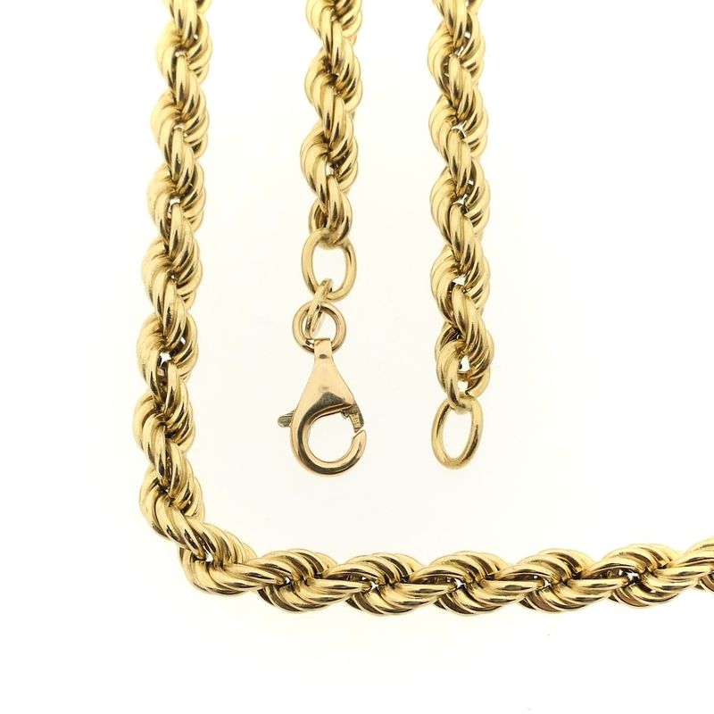 Image 1 of Gold twisted link chain