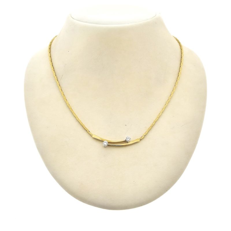 Image 1 of Gold cobra link necklace with diamond; 0.32 ct.