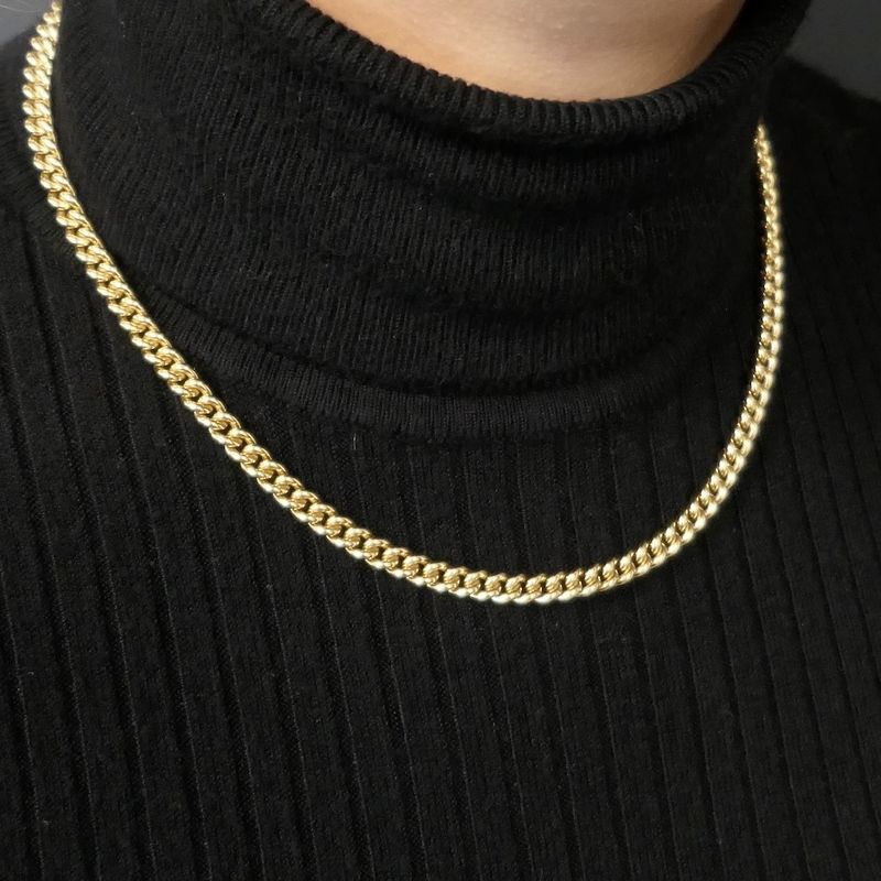 Image 9 of Solid gold gourmet link chain