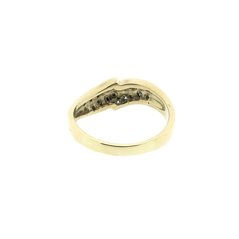 Image 4 of Gold ring with diamonds; 0.095 ct.