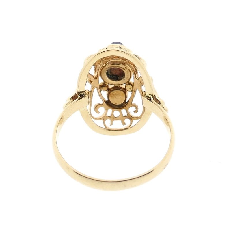 Image 10 of Gold ring with garnet stones | Vintage