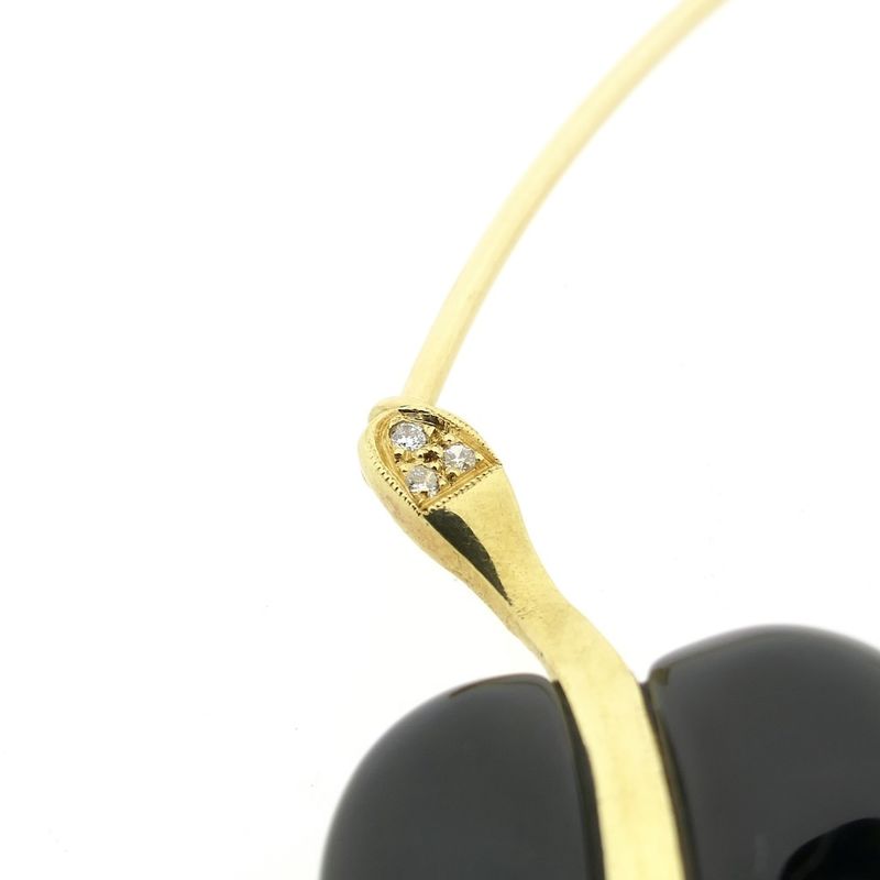 Image 4 of Gold necklace with onyx and diamonds; 0.03 ct.