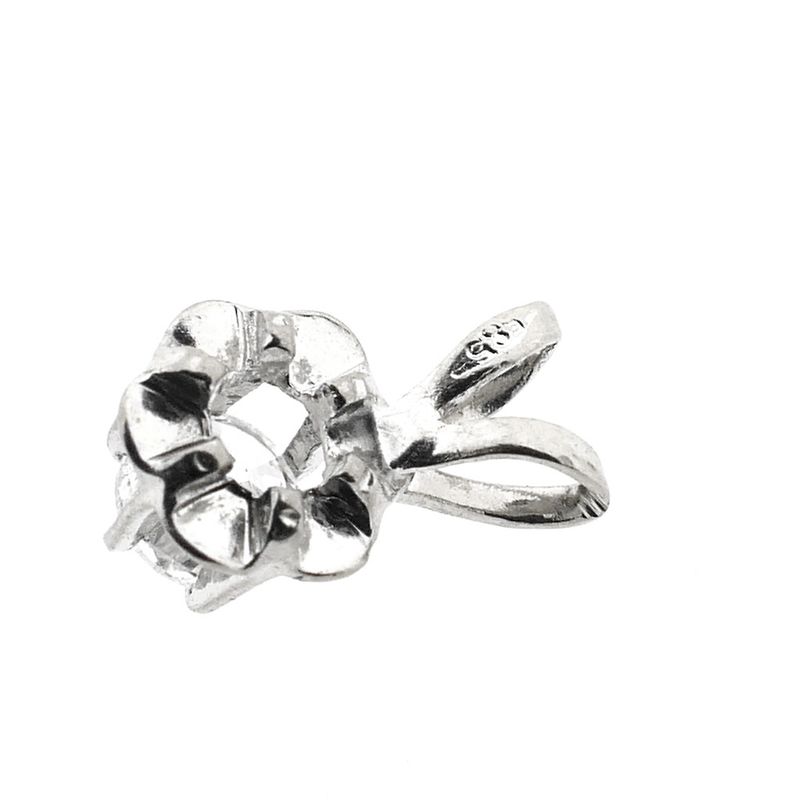 Image 7 of White gold pendant with diamond | 0.22 ct.