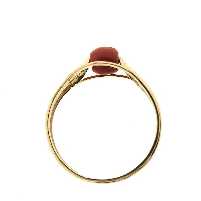 Image 5 of 18 ct. Vintage gold ring of sturgeon with red coral