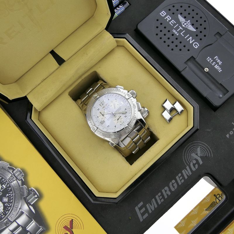 Image 6 of Breitling Emergency Mission A73321; Chronograph men's watch with emergency transmitter