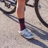 Afbeelding van GripGrab - Original Stripes Crew Zomer Fietssokken Retro Wielersport Sokken - Unisex - Donker Rood