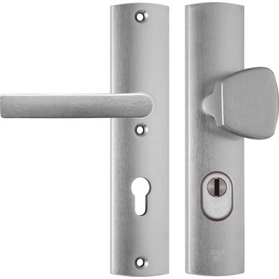 AXA Veiligheidsbeslag (Curve Plus) Aluminium geslepen: Knop-Kruk (model S/Blok) PC72 met kerntrekbe Foto van AXA Veiligheidsbeslag (Curve Plus) Aluminium geslepen: Knop-Kruk (model S/Blok) PC72 met kerntrekbe