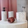 Afbeelding van Sealskin Blend Tandenborstelbeker vrijstaand - Terrazzo