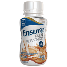 Foto van Ensure Plus Advance chocolade