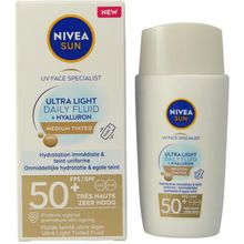 Foto van Nivea Sun face daily fluid SPF50 tint medium