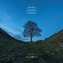 Foto van A3 Boeken De aarde de hemel en de bomen