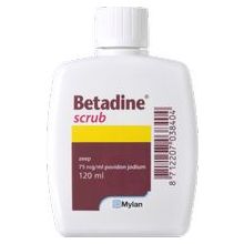 Foto van Betadine Scrub