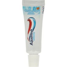Foto van Aquafresh Tandpasta whitening mini