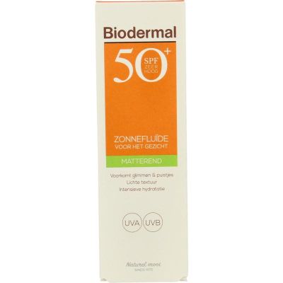 Biodermal Zon fluid matterende zonnefluide SPF50+ 40 Milliliter - In de zon