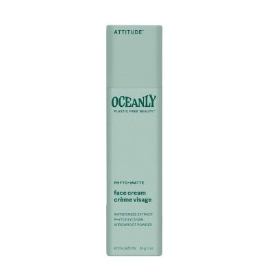 Foto van Attitude Oceanly phyto matte gezichtscreme stick