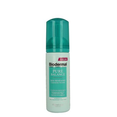 Foto van Biodermal Pure balance renewing cleansing mousse