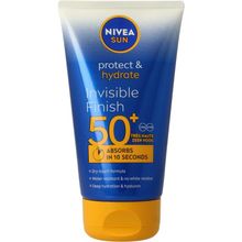 Foto van Nivea Sun protect & hydrate invisible touch SPF50