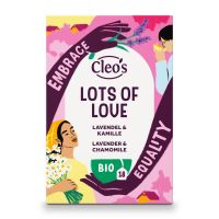 Cleo's Lots of love bio