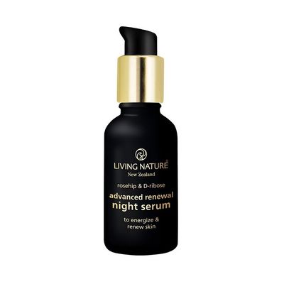 Foto van Living Nature Advanced renewal night serum