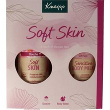 Kneipp Geschenkset soft skin moments Foto van Kneipp Geschenkset soft skin moments