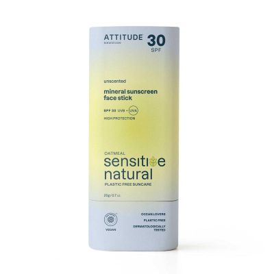 Attitude Sunly gezichtszonnebrandstick SPF30 gevoelige huid 20 gram - In de zon
