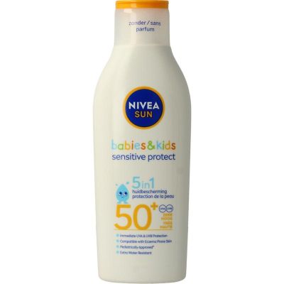 Nivea Sun protect & sensitive child sunmilk SPF50+ Nivea Sun protect & sensitive child sunmilk SPF50+ 200 Milliliter - Zonnebrand