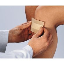 Curaplast Sensitive wondpleister 5 m x 4 cm hypoallergeen Foto van Curaplast Sensitive wondpleister 5 m x 4 cm hypoallergeen