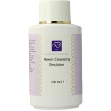 Foto van Devi Neem cleansing emulsion
