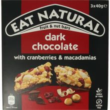 Foto van Eat Natural Pure chocolate cranberry macadamia 3 x 40 gram