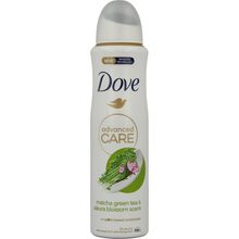Foto van Dove Deodorant spray matcha & sakura