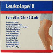Leukotape K 5 m x 5.0 cm huidkleur Foto van Leukotape K 5 m x 5.0 cm huidkleur