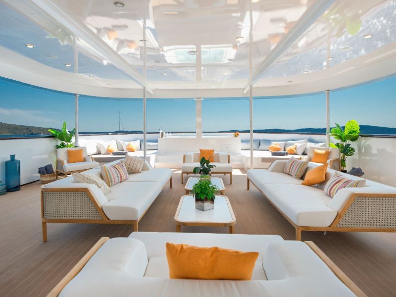 Agape Rose Luxury Mini Cruise Yacht (74)