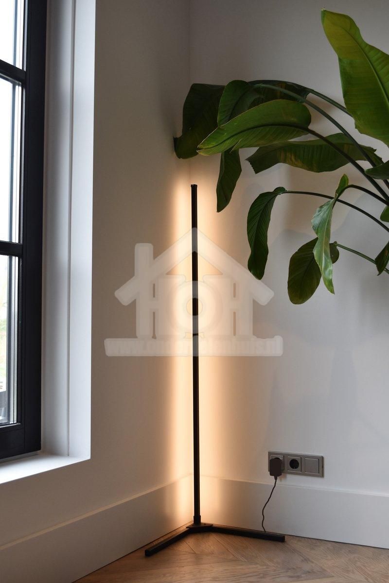 Wreedheid Sobriquette ga verder Calex Slimme LED Vloerlamp - Wifi Hoeklamp Staand - Sfeerverlichting  Dimbaar RGB en Wit Licht - App | Onderdelenhuis