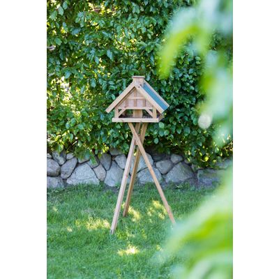 Trixie natura voederhuis m. standaard & silo grenenhout Foto van Trixie natura voederhuis m. standaard & silo grenenhout