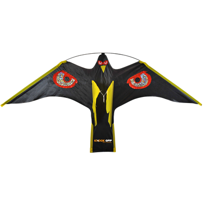 Foto van Knock Off Vogel Verschrikker vlieger los