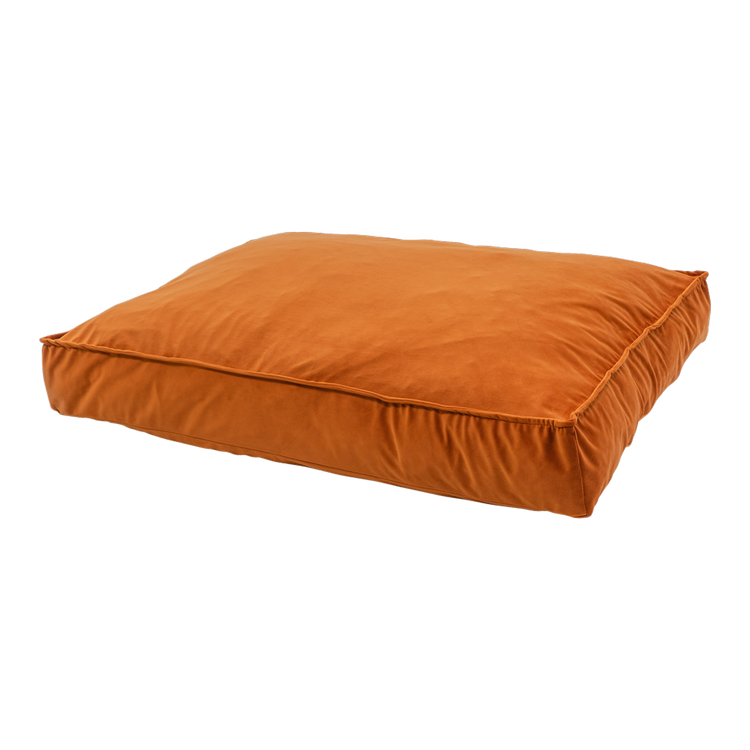 Foto van Madison Velours Lounge Cushion Oranje L