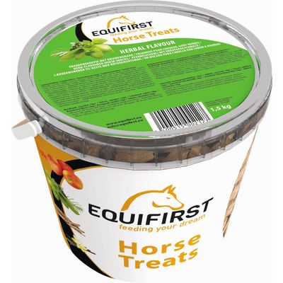Foto van EquiFirst Horse treats herbal