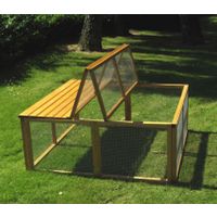 Vrije uitloopkast met klapdeksel