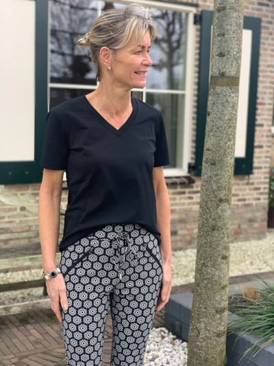 Foto van Lady Day Tee-V shirt black