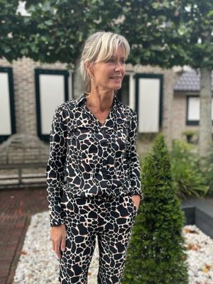 Foto van Aime sarah blouse giraffe zwart