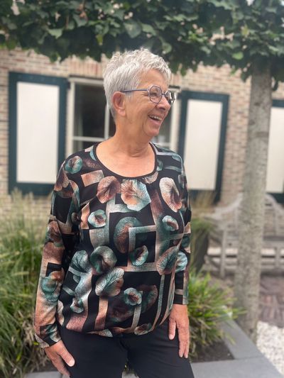 Foto van Ilona's blouson bloem groen