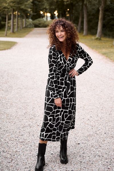 Foto van Fos jurk joya giraffe zwart