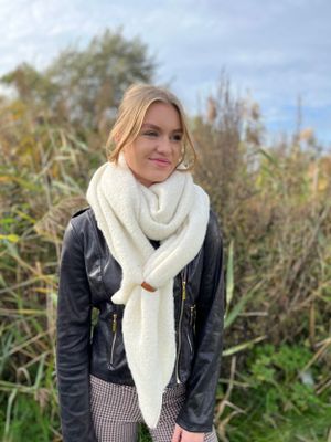 Foto van Sjaal cosy winter off white