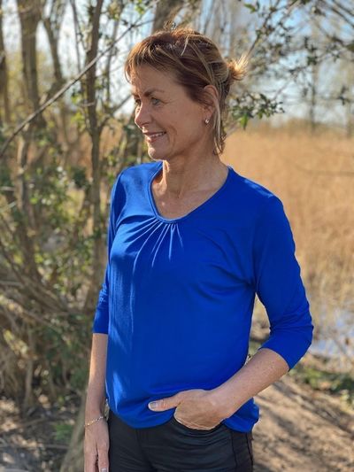 Foto van Ilona's blouson uni cobalt