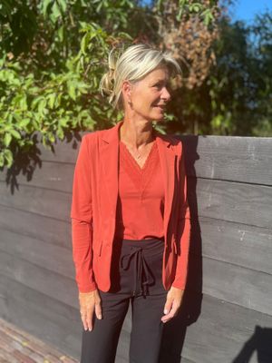 Foto van Mi Piace blazer kort rust 